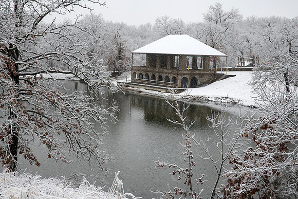 Snowy Gunn Park Shelter 1